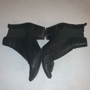 Women's Aldo Boots, Size 8, Black